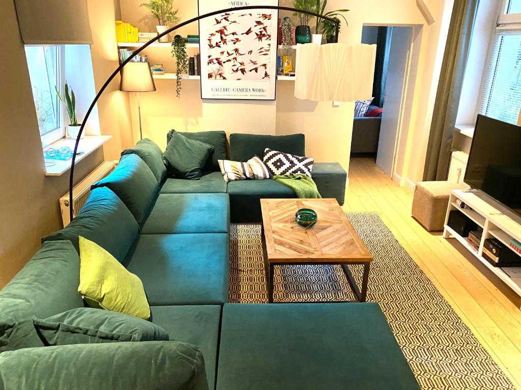 Berlin Style Apartments - Hermannstraße room 2